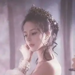 2019头像女霸气冷酷无情正在谈恋爱的单身狗