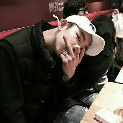 男生头像酷帅黑白头像2018最新一厢情愿就该愿赌服输