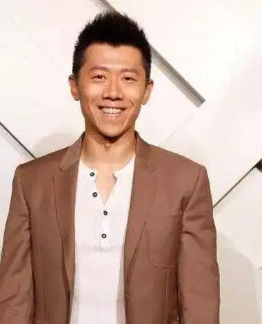 男士的短发如何梳更帅气17款时尚潮流发型