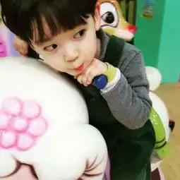 最会卖萌的可爱萌娃微信头像超萌小男孩小女孩头像合集