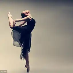 练了舞蹈才知道冬天的风是可以在脸上划出血口子的