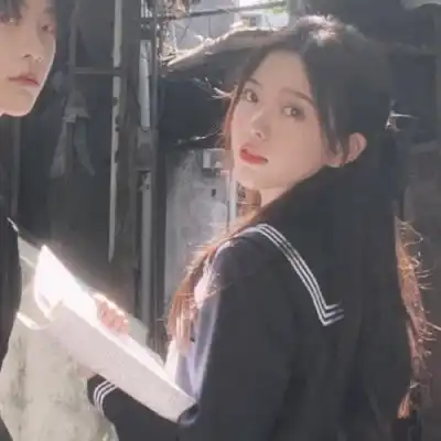 2023阳光的温暖情侣头像