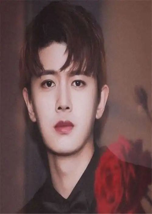 明星失去刘海会怎样杨紫杨幂还好,看到任嘉伦没想到