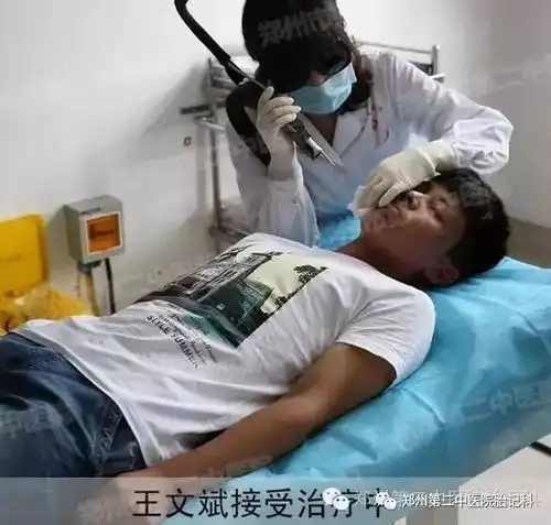 去掉胎记,鬼脸男孩变男神