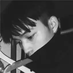 qq头像男生黑白头像男生