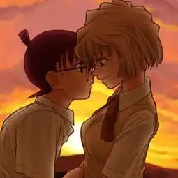 本人求名侦探柯南中的接吻相片有的发给我新一跟小兰柯南跟小哀的也行啊