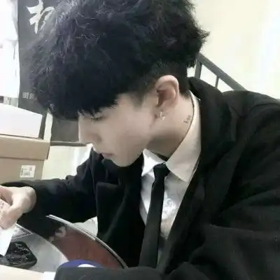 男生临睡前给你发这3条消息,完了,丫头你碰上渣男本渣了