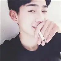超酷男生抽烟头像吞云吐雾间的霸气