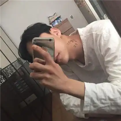 比较好看的韩版男生头像,用乐观的心情做事的男人