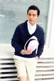 马天宇为男性杂志拍摄大片展现阳光与成熟的双面