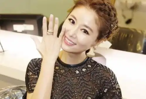 林心如女儿生活奢侈,被指第二个李湘,曾说要每年给女儿买套珠宝