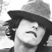 玫瑰潮男欧美头像欧美潮男头像