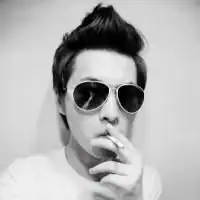 qq男生黑白头像