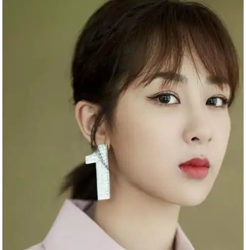 杨紫的理想男友是透过参加的节目得知,她竟然喜欢这样的男人