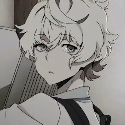 动漫男生头像孤独就是,面对失望我们只能笑着说没事