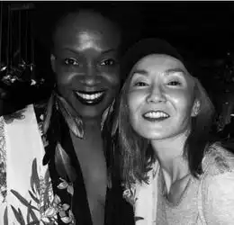 岁月无痕53岁张曼玉近照曝光照片中扑面而来的气质令人难以抗拒