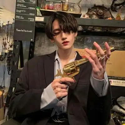 2023好看有魅力的帅气男生头像