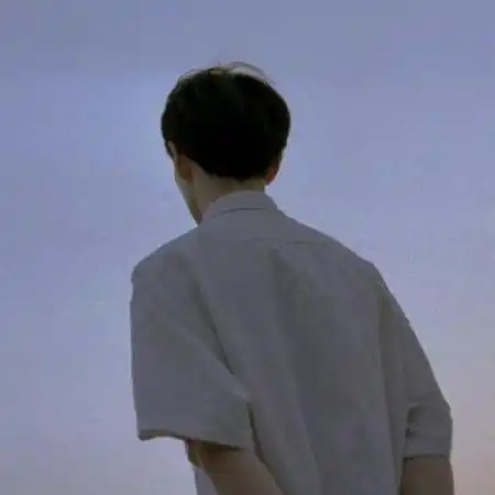 小清新文艺男头一缕阳光把梦想照亮