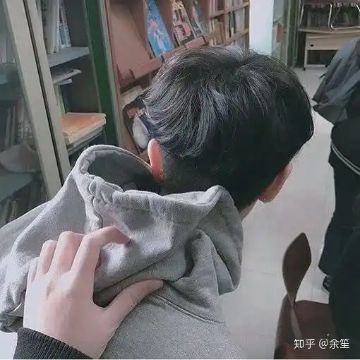 有哪些阳光的男生头像,男生