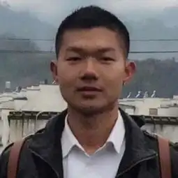 这2张照片哪个好看,哪个适合做头像,女生回答哦