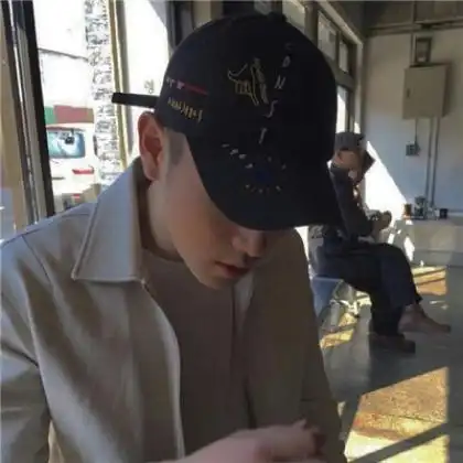 好看的超帅的男生头像,这些男生有些潮流喜欢可以收藏了