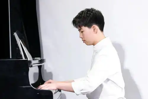 铮筝少年,执梦前行王文彬古筝线上音乐会圆满成功