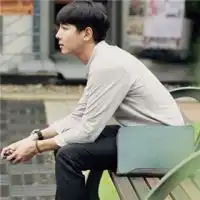 2016帅帅的男生头像吸引人的不努力就会被生活踩死