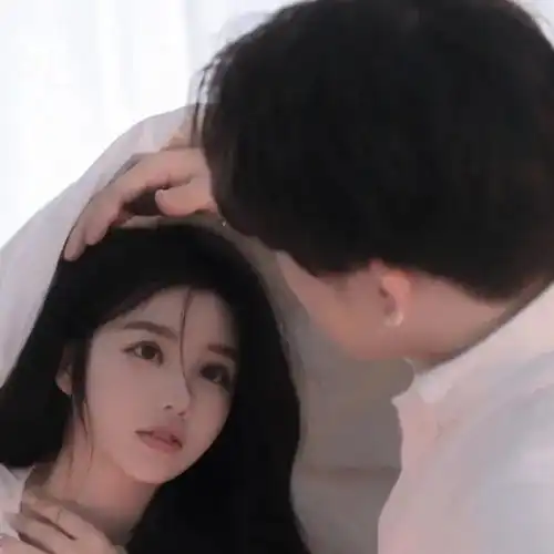 小众情侣头像海的故事只有海鸥聆听