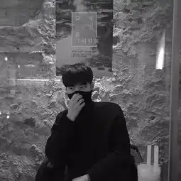 我们变成了世上最熟悉的陌生人