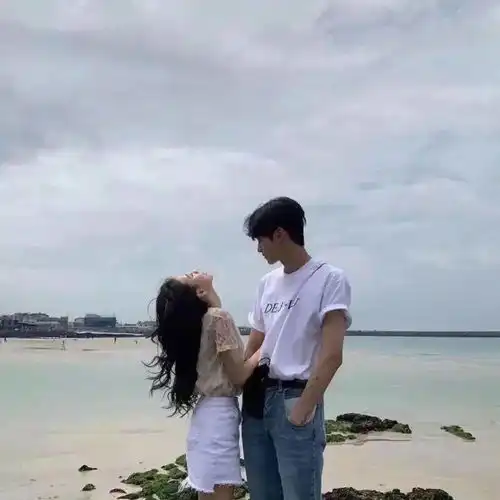 唯美真人情侣头像