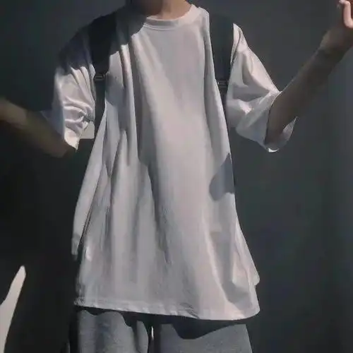 头像丨不要以为你放不下的人也同样放不下你鱼没有水会死水没有鱼却会更清澈