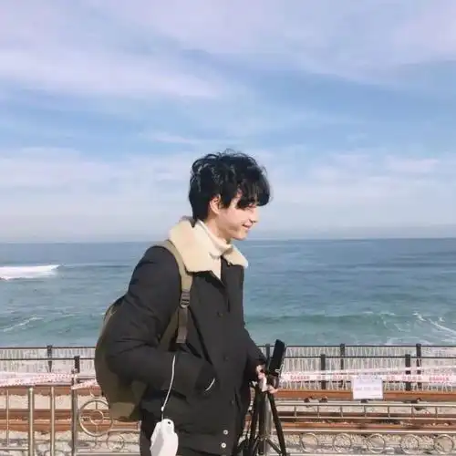 头像壁纸怪你过分美丽,怪我过分着迷