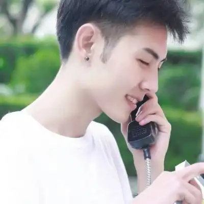 清新头像男真人文艺范2020好看的气质阳光男生头像