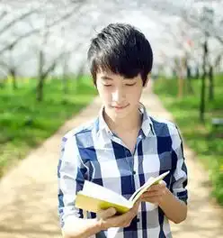 大学三年有同学夏天一直穿着外套,想不到真相是这样