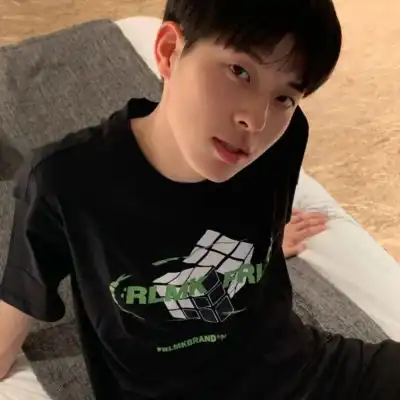 头像酷男生高清帅哥真人