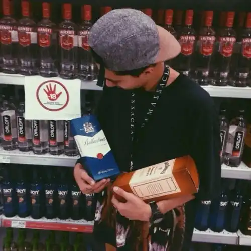 男生头像男生在喜欢的人面前到底有多怂