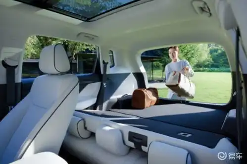 五菱星辰五种颜色任您挑选