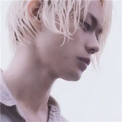 你是拥有山川海河的神明而我是情侣头像我要个性网