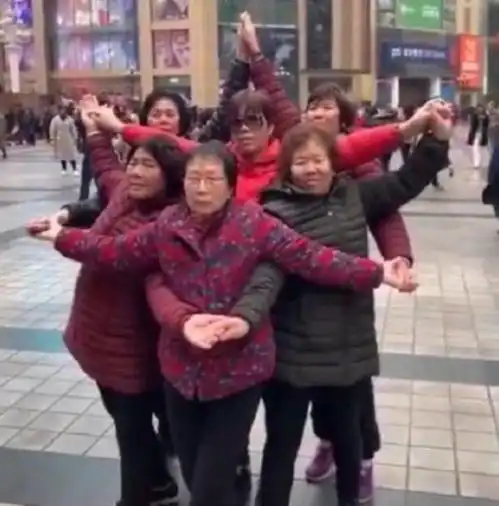 当代男人拍照合集你们老公也这么野吗