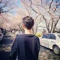 qq头像男生帅气背影酷图片