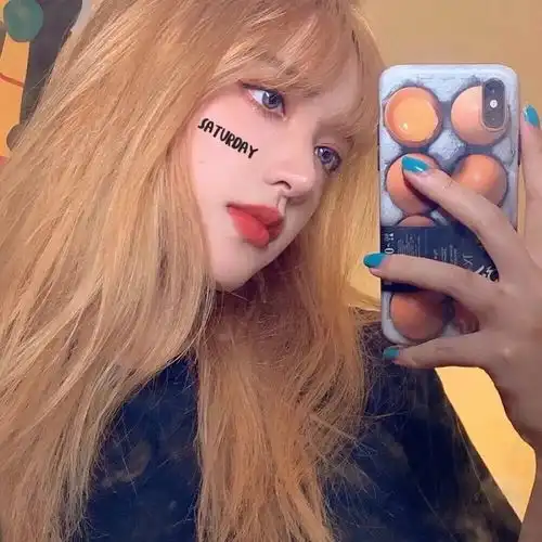 杂七杂八的心酸文案心动女头