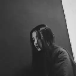 女头曾经魔怔一时后来封刀不再战