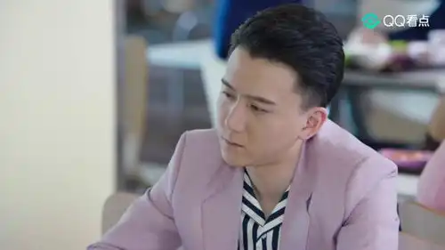 男子为了取得成功不择手段,连道德底线都没有,这就是所谓的弱肉强食吧