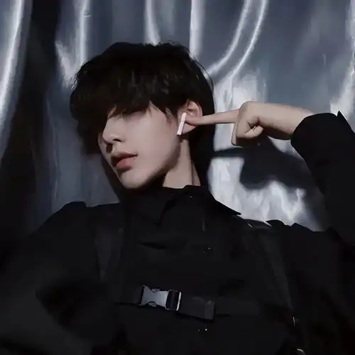 小众真人男生头像