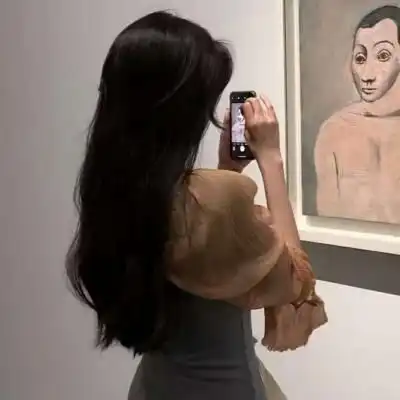 气质高冷女头背影清冷气质女生头像背面图片