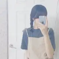 超仙手机挡脸女生头像拿手机遮脸的超仙可爱女生头像