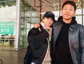 陈坤儿子陈尊佑长开了颜值大逆转,网友女朋友不错哦