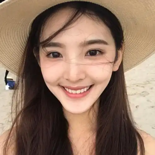 心理学你拿手机用的什么姿势秒测你是高智商还是高情商