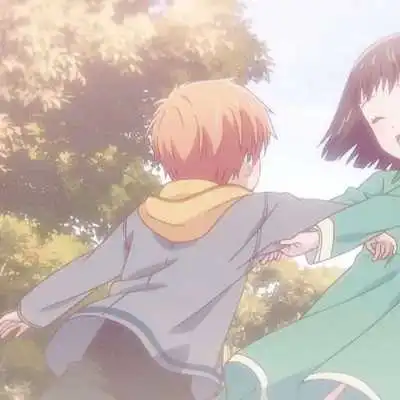 一左一右动漫恋人超甜头像