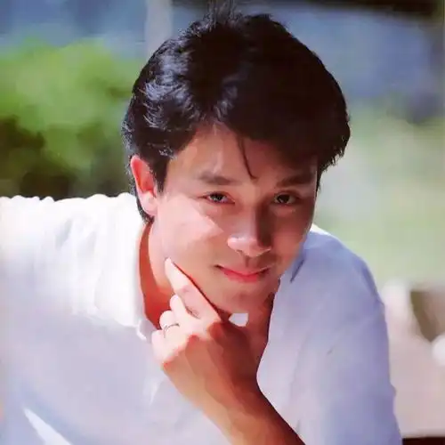 精选火爆抖音的100张头像,手绘插画复古港风欧美清新文艺唯美古风5大系列等着你来换